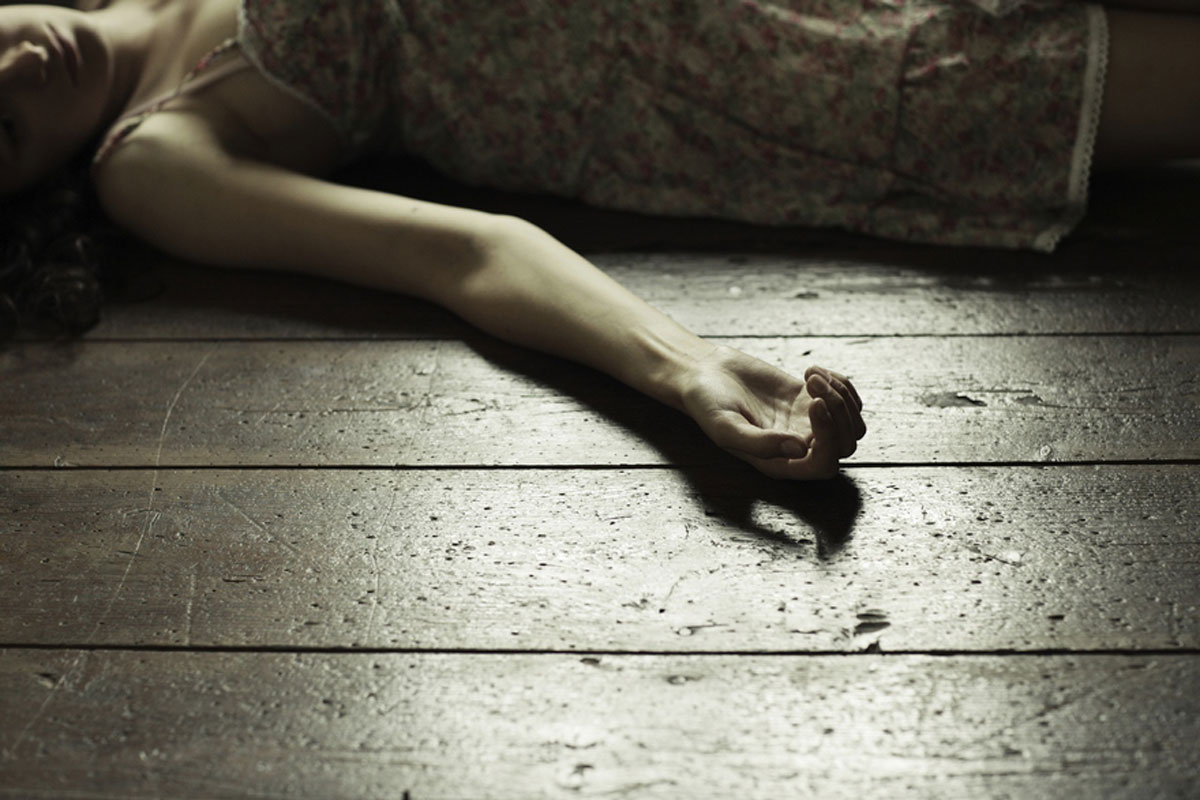В Броварах посреди улицы нашли девушку без сознания
