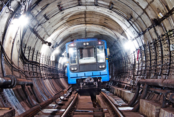 Кличко показал, как строят метро на Виноградарь (видео)